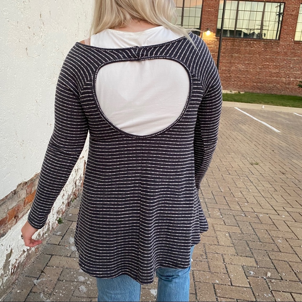 She + Sky Basic Long Sleeve Thermal - image 6